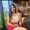 Khushi Roy - puta in Gurgaon Photo 3 of 5