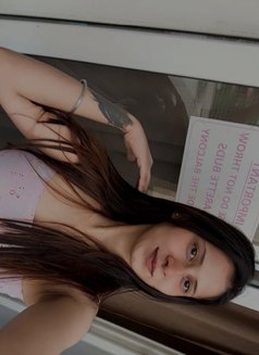 Khushi - escort in Pune Photo 5 of 11