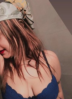 Khushi - escort in Pune Photo 6 of 8