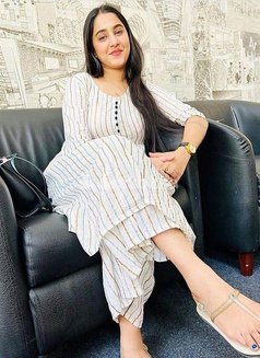 Khushi Sharma - escort in Pondicherry Photo 1 of 2