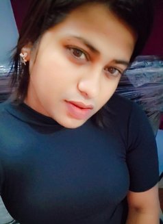 Khushi Shemale - Transsexual escort in Bangalore Photo 1 of 6