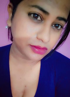 Khushi Shemale - Transsexual escort in Bangalore Photo 2 of 6