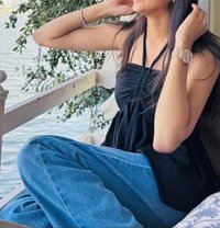 Khushi Web Cam & Meet - escort in Pune