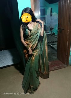 Khusi Independent Escort & Cam Service - puta in Noida Photo 1 of 8