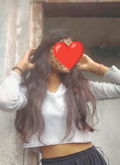 Khusi Independent Escort & Cam Service - puta in Noida Photo 4 of 8