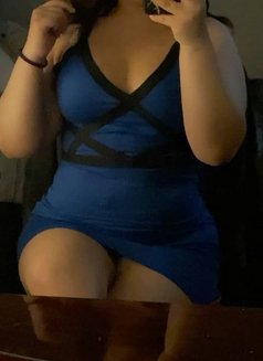 Khusi - escort in Gurgaon Photo 2 of 4