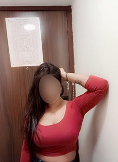 Khusi - escort in Jubail Photo 2 of 5