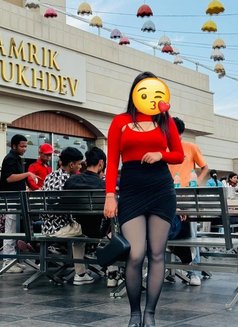 ️Khusi(real Meet & Cam )Queen - puta in New Delhi Photo 5 of 6