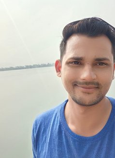 Kian Gupta - Male escort in Indore Photo 4 of 8