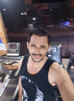 Kian Gupta - Male escort in Indore Photo 8 of 8