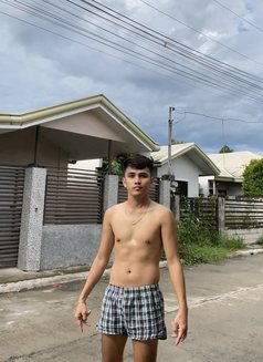 Kian Jeff - Male escort in Hong Kong Photo 6 of 14