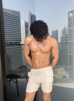 Kian - Male escort in Dubai Photo 12 of 14