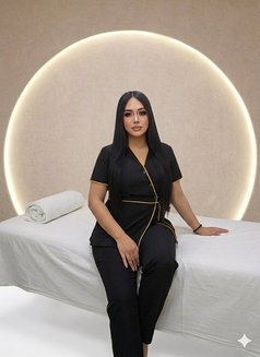 Kiana bottom - Transsexual escort in Abu Dhabi Photo 4 of 8