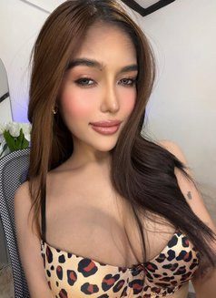 Kiana - Transsexual escort in Manila Photo 23 of 30