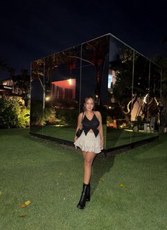 Kiana indonesian curvy girl - escort in Shanghai Photo 9 of 11