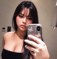 Kianna - Transsexual escort in Makati City