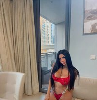 Kiara - escort in Singapore Photo 6 of 7