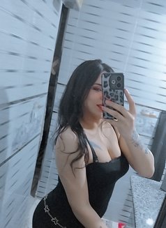 Kiara - Transsexual escort in Cairo Photo 5 of 8