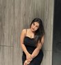 Mistress Shemale - Acompañantes transexual in Pune Photo 4 of 4