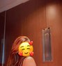 Kiara - escort in New Delhi Photo 1 of 6