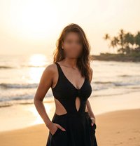 Kiara - Intérprete de adultos in Candolim, Goa