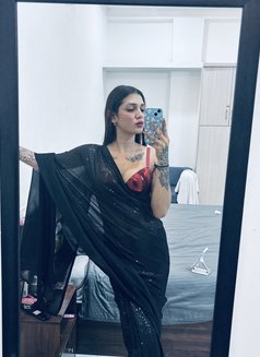 KIARA REAL MEET & CAM - Transsexual escort in Hyderabad Photo 24 of 24