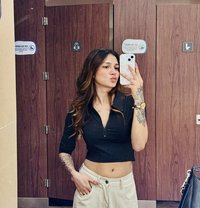 Kiara - Transsexual escort in Bangalore