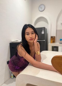 Kiara Shopie the Innocent Girl - escort in Bali Photo 7 of 19