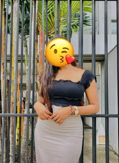 Kiara (Cam show & Meets) 24x7 - escort in Colombo Photo 2 of 3