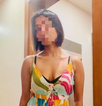 Kiara - escort in Muscat Photo 1 of 1