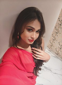 Kiara Srivastava - puta in Mumbai Photo 10 of 10
