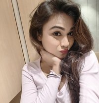 Kiara Srivastava - puta in Mumbai Photo 22 of 23