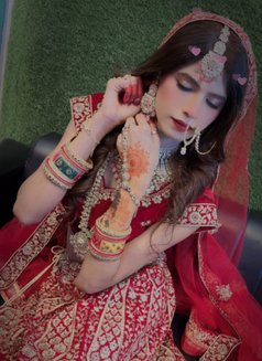 Kiaraa - Transsexual escort in Noida Photo 13 of 13