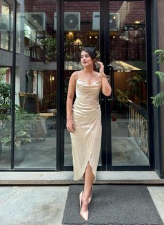 Kiaraan - puta in Bareilly Photo 4 of 5