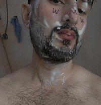 Kick 69 - Male escort in Buraidah