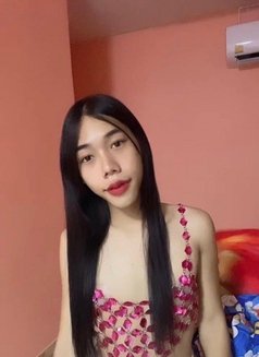 Kie Nirada - masseur in Bangkok Photo 13 of 15