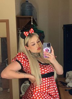 Kiera - escort in Dubai Photo 8 of 9