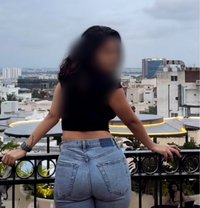 Kik Thakur - companion in Mumbai