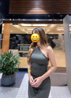 Kika - escort in Jammu Photo 2 of 5