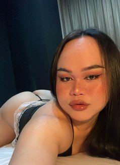 Kiki big ass good suck 🇱🇦🇹🇭 - Transsexual escort in Al Manama Photo 8 of 8