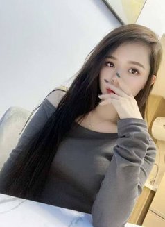 Kiki - escort in Guangzhou Photo 1 of 3