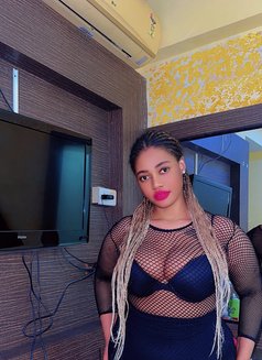 Kiki - escort in Hyderabad Photo 2 of 6