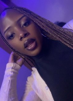 Kiki - Transsexual escort in Nairobi Photo 5 of 10