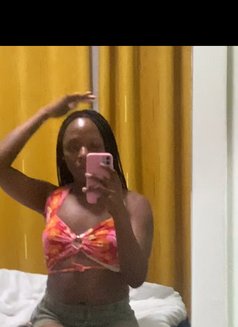 Kiki - Transsexual escort in Nairobi Photo 12 of 19