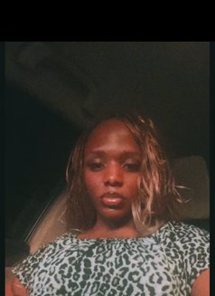 Kiki - Transsexual escort in Nairobi Photo 2 of 8
