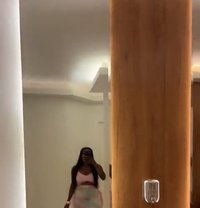 Kiki - escort in Paris