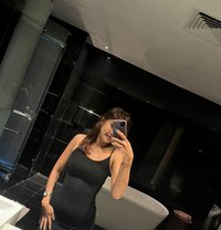 Kiki - escort in Bali