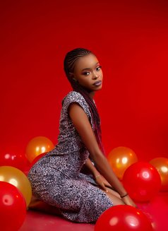 Kiki - escort in Nairobi Photo 4 of 4