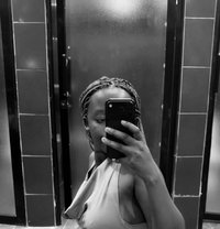 Kiki - escort in Nairobi