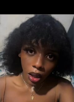 Kiki - Acompañantes transexual in Nairobi Photo 7 of 7